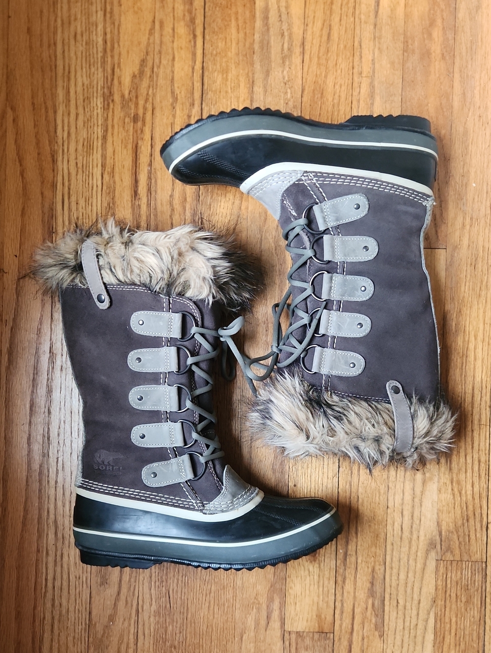 Sorel Joan of Arctic Waterproof Faux Fur Winter Boots Women’s Size 10